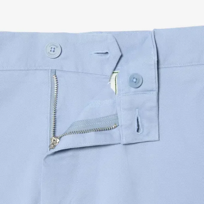 Pantalones chinos de sarga elástica de corte ajustado