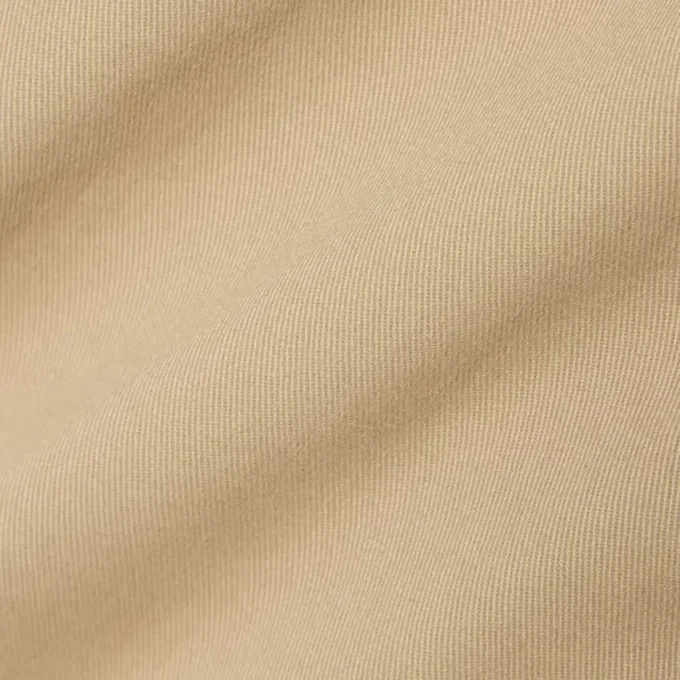 Pantalones chinos de sarga elástica de corte ajustado