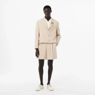 Pantalones cortos ajustados de lana para hombre de la colección Runway