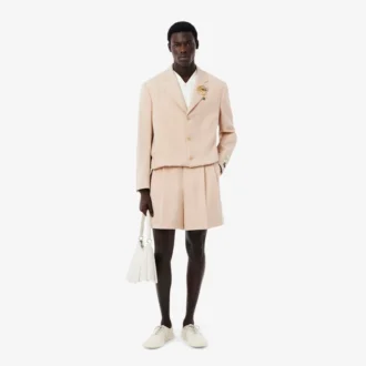 Pantalones cortos ajustados de lana para hombre de la colección Runway