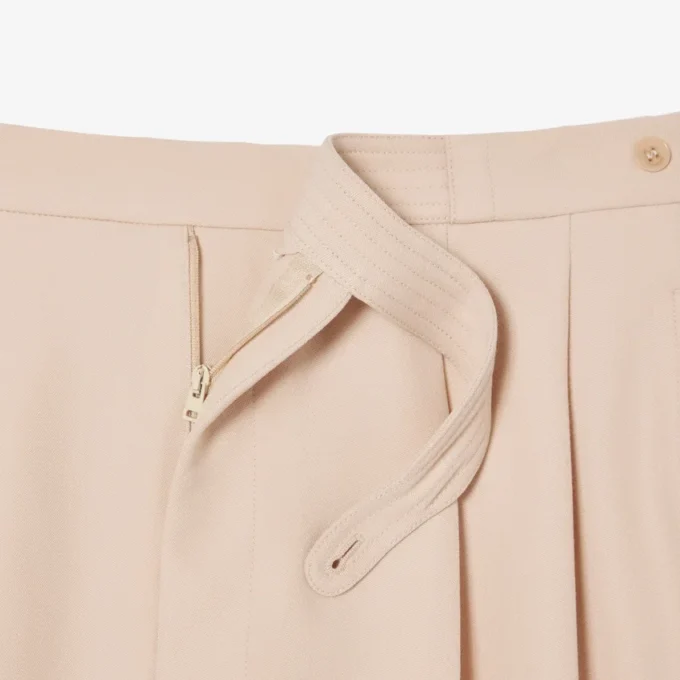 Pantalones cortos ajustados de lana para hombre de la colección Runway