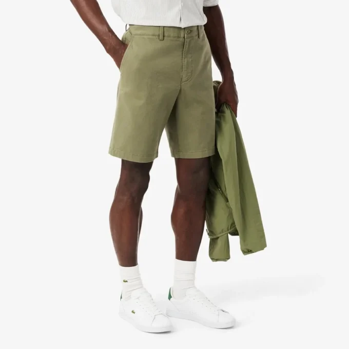 Pantalones cortos bermudas de sarga de algodón elástico de corte regular