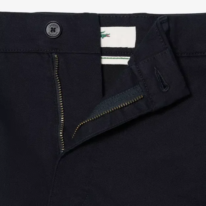 Pantalones cortos bermudas de sarga de algodón elástico de corte regular