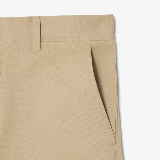 Pantalones cortos chinos de sarga elástica