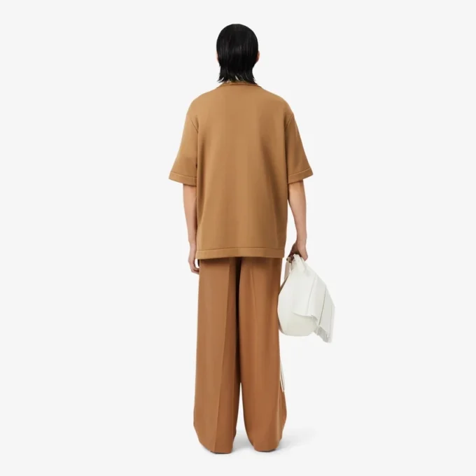 Pantalones de lana entallados de corte amplio de pasarela