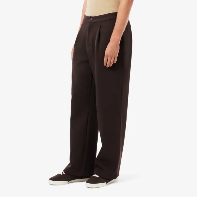 Pantalones de piqué con pliegues de corte holgado para hombre