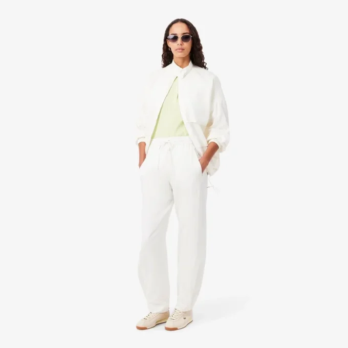 Pantalones fluidos de corte ancho