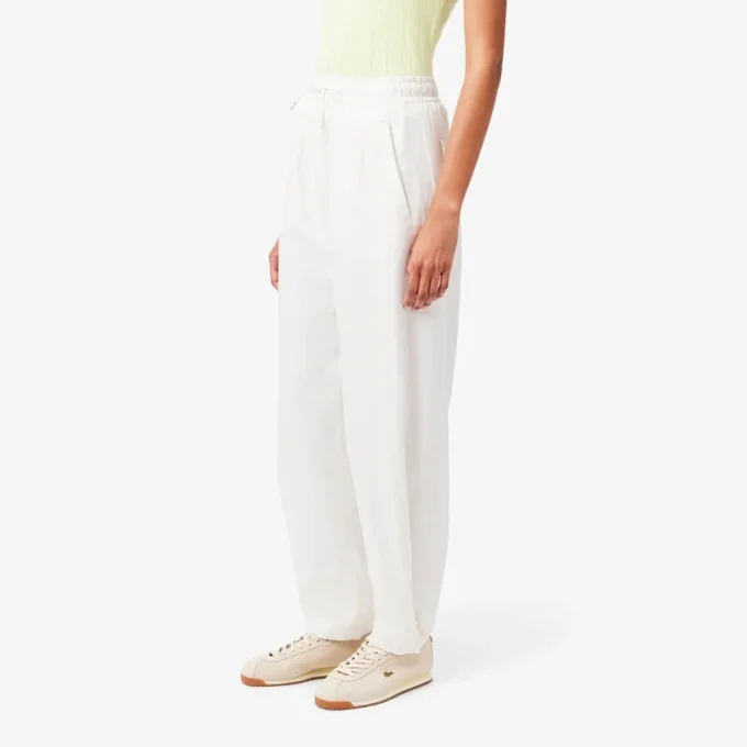 Pantalones fluidos de corte ancho