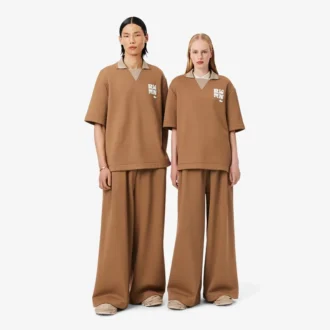 Pantalones joggers de satén plisados de la colección Runway