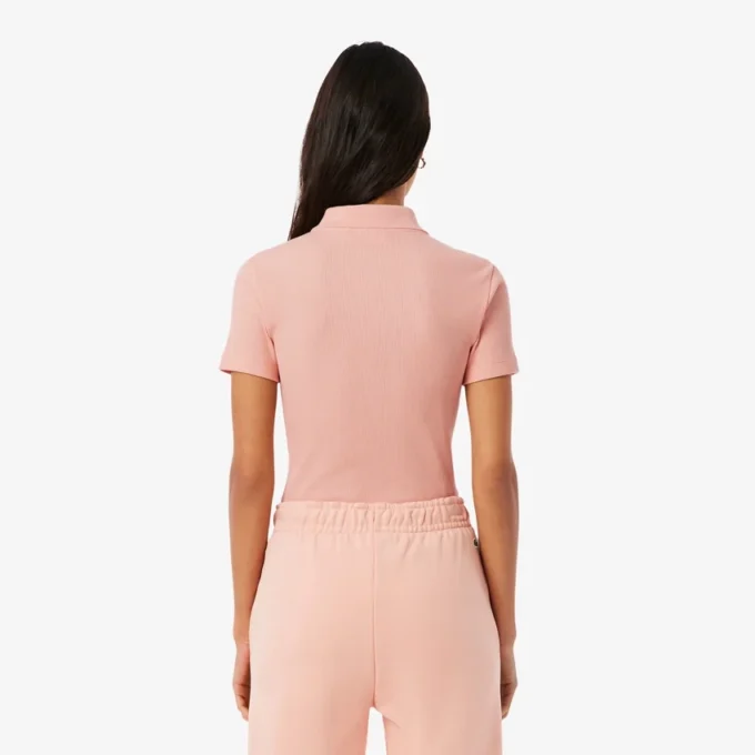 Polo de algodón acanalado L.12.D de corte entallado para mujer