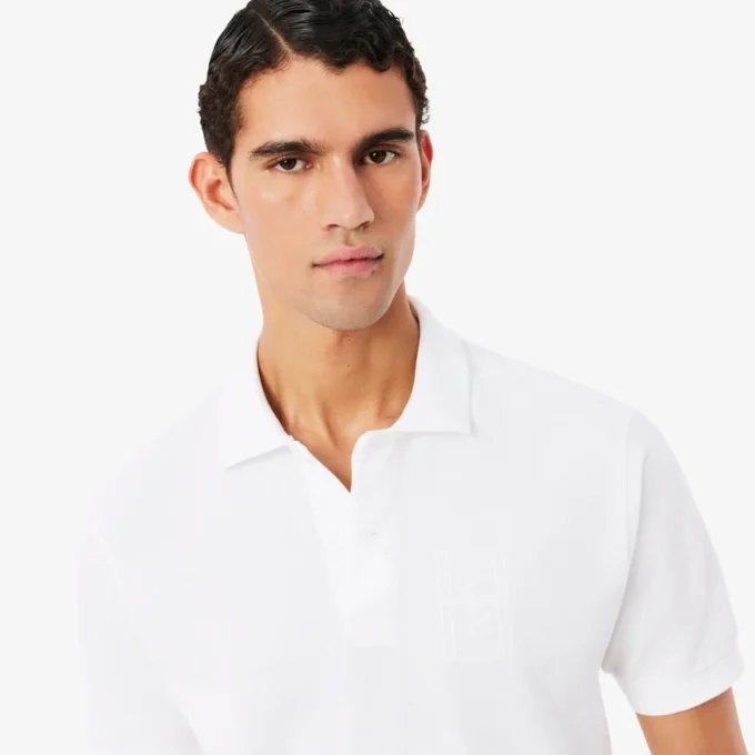 Polo de corte clásico con detalle bordado y tejido Petit Piqué