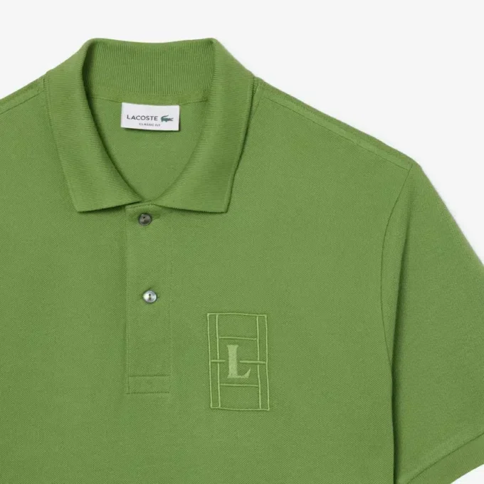 Polo de corte clásico con detalle bordado y tejido Petit Piqué