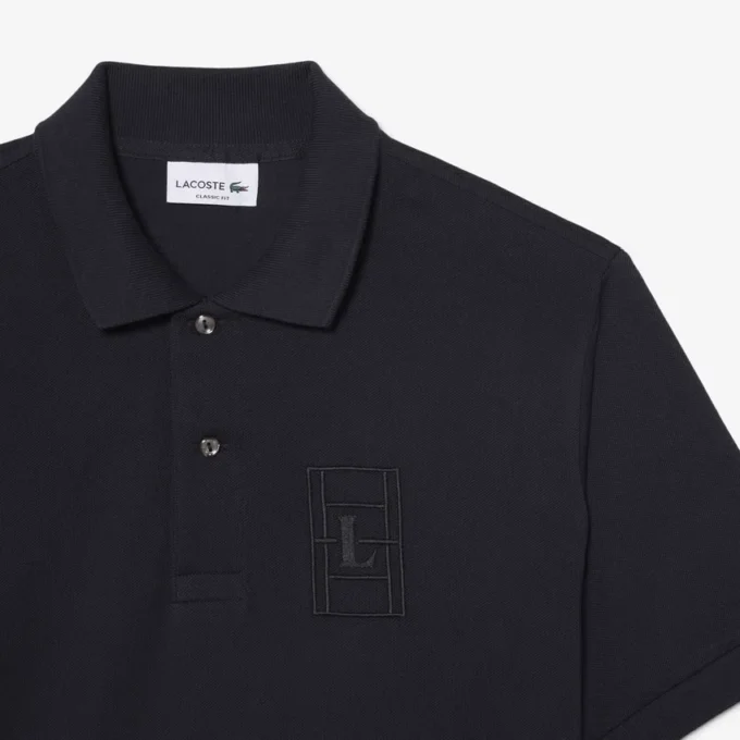 Polo de corte clásico con detalle bordado y tejido Petit Piqué