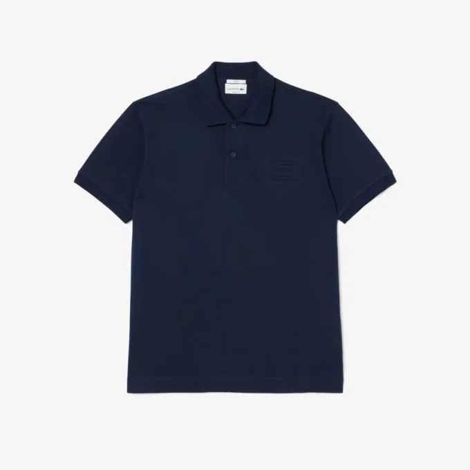 Polo de corte clásico con logotipo en relieve