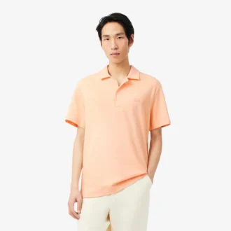 Polo de corte clásico con textura