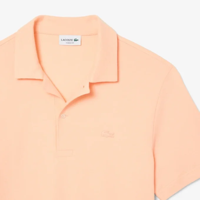Polo de corte clásico con textura