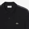 Polo de corte regular con rayas y logotipo