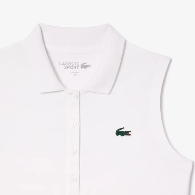 Polo de golf elástico con protección UV y corte entallado para mujer