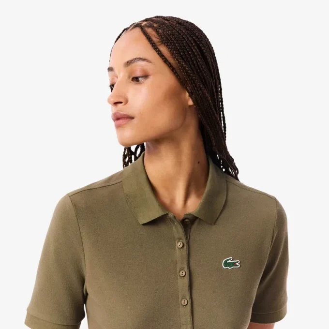 Polo de golf termorregulador de corte ajustado para mujer