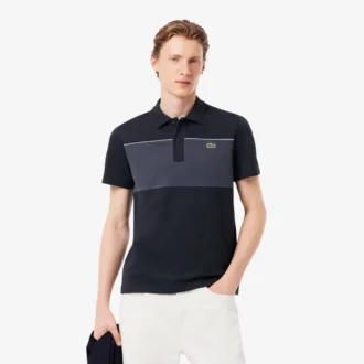 Polo de piqué con bloques de color y corte regular