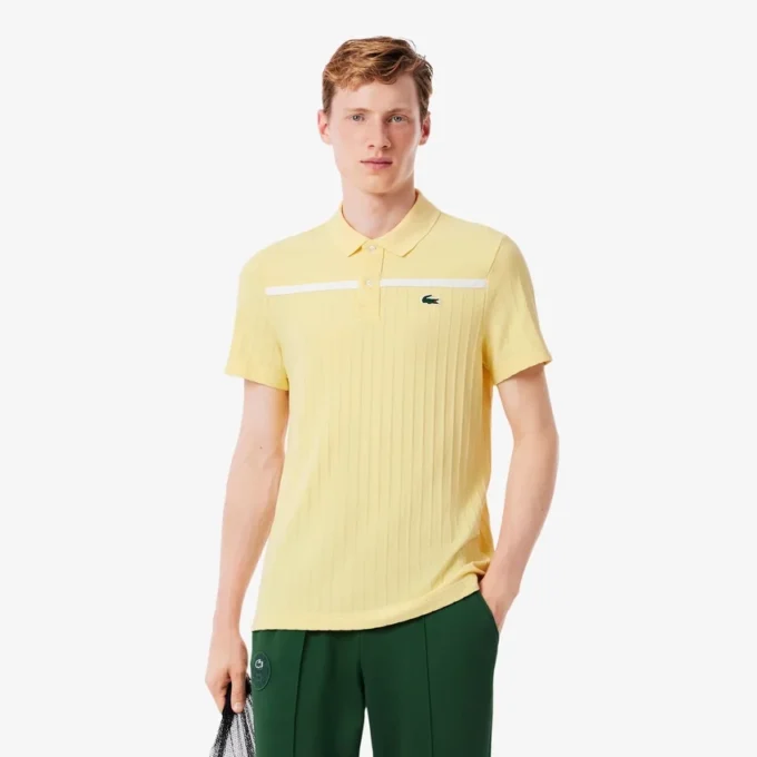 Polo de tenis Heritage para hombre con detalle de insignia Ultra Dry