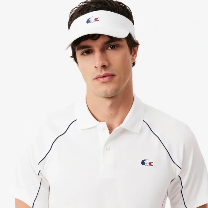 Polo del equipo francés de Tenis