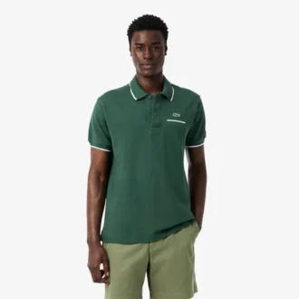 Polo L.12.12 de corte clásico con detalle de bolsillo para hombre