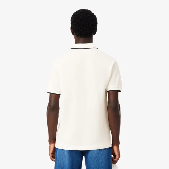 Polo L.12.12 de corte clásico con detalle de bolsillo para hombre