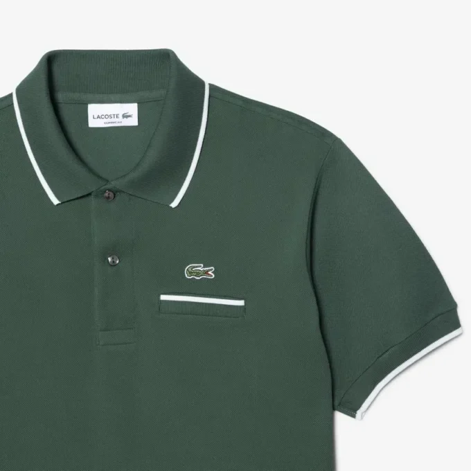 Polo L.12.12 de corte clásico con detalle de bolsillo para hombre