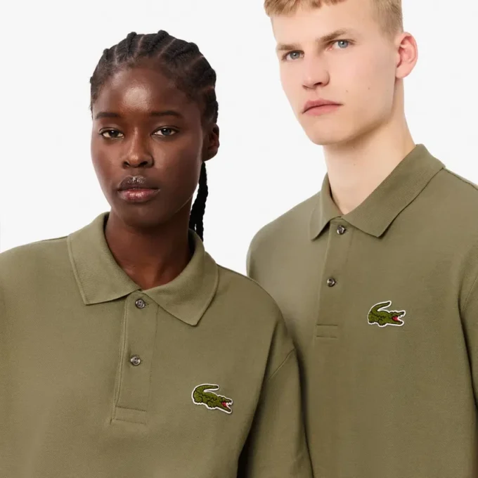 Polo unisex de corte holgado con insignia L.12.12 Piqua