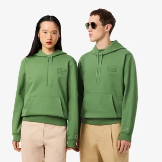Sudadera con capucha y logotipo en relieve