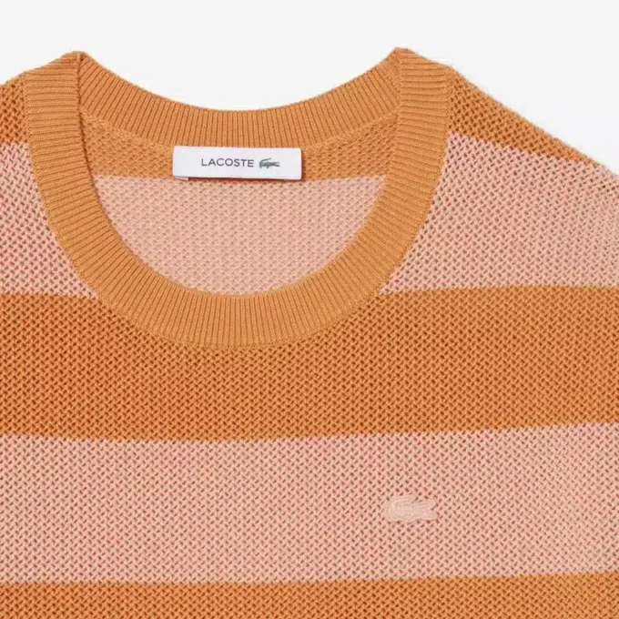 Vestido camiseta de punto de malla a rayas