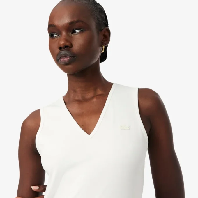Vestido largo sin mangas con pliegues
