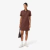 Vestido polo de corte entallado con monograma para mujer