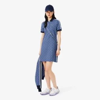 Vestido polo de corte entallado con monograma para mujer