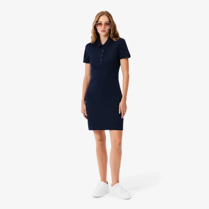 Vestido polo mini de piqué elástico de corte ajustado para mujer