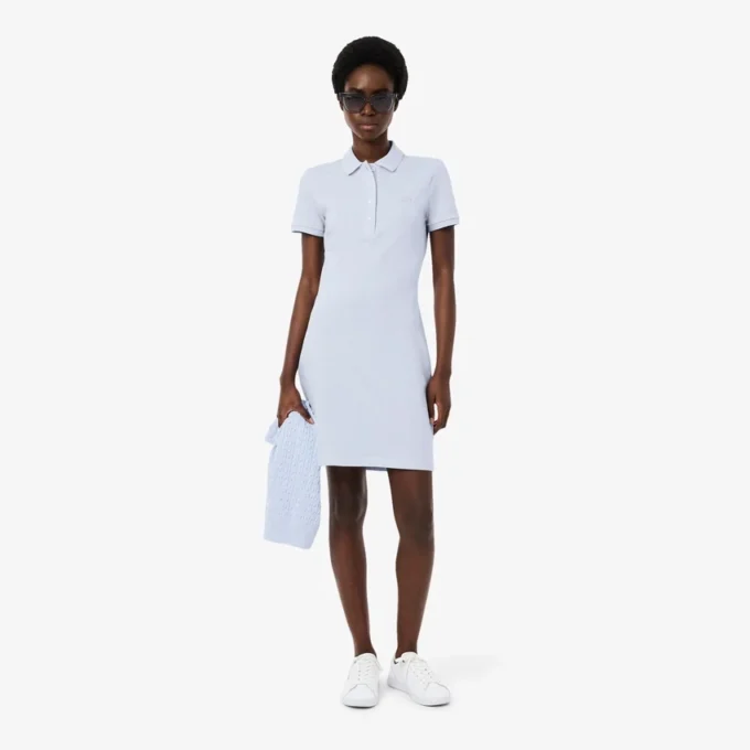 Vestido polo mini de piqué elástico de corte ajustado para mujer