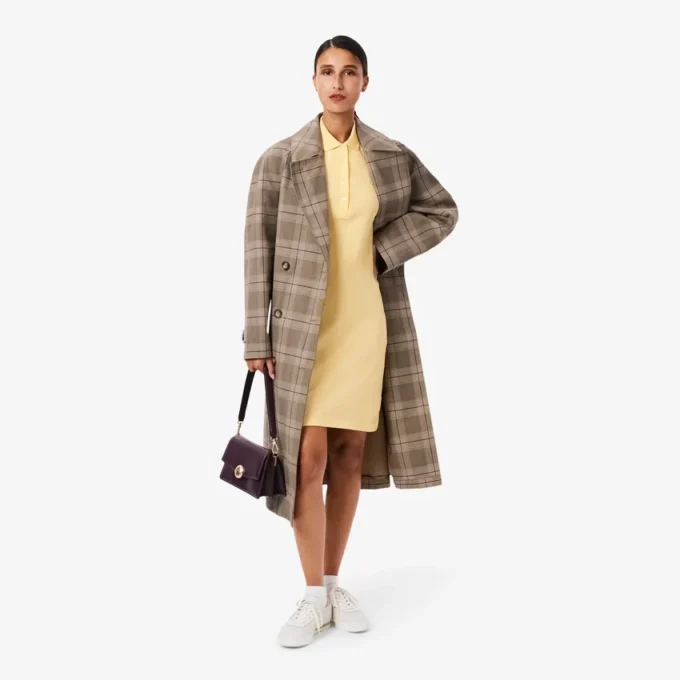 Vestido polo mini de piqué elástico de corte ajustado para mujer