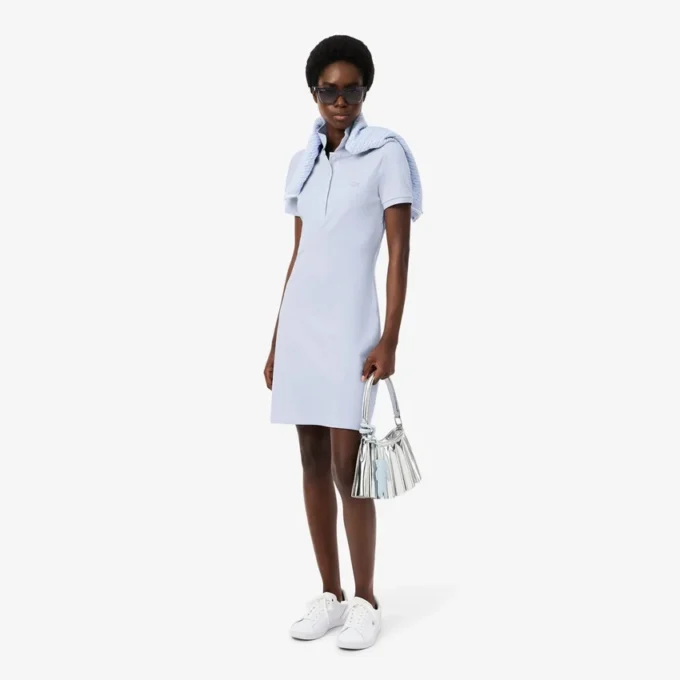 Vestido polo mini de piqué elástico de corte ajustado para mujer
