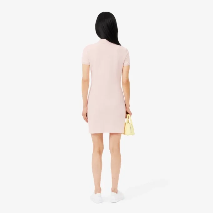 Vestido polo mini de piqué elástico de corte ajustado para mujer
