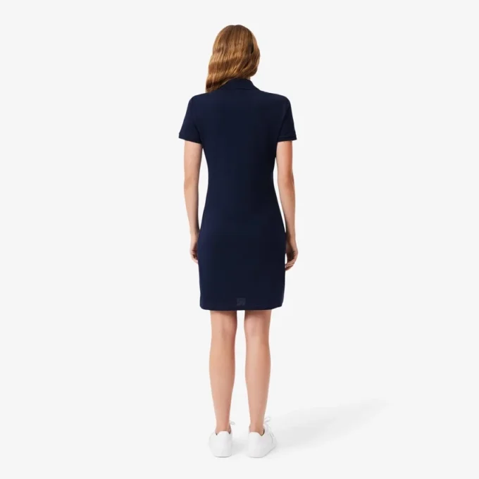 Vestido polo mini de piqué elástico de corte ajustado para mujer