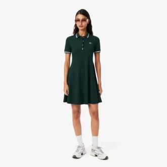Vestido skater de mujer con cuello polo elástico